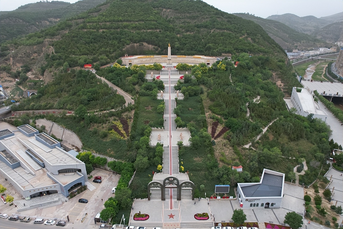 <b>追赶超越谱新篇 增光添彩向未来 | 吴起县新质生产力初见成效</b>