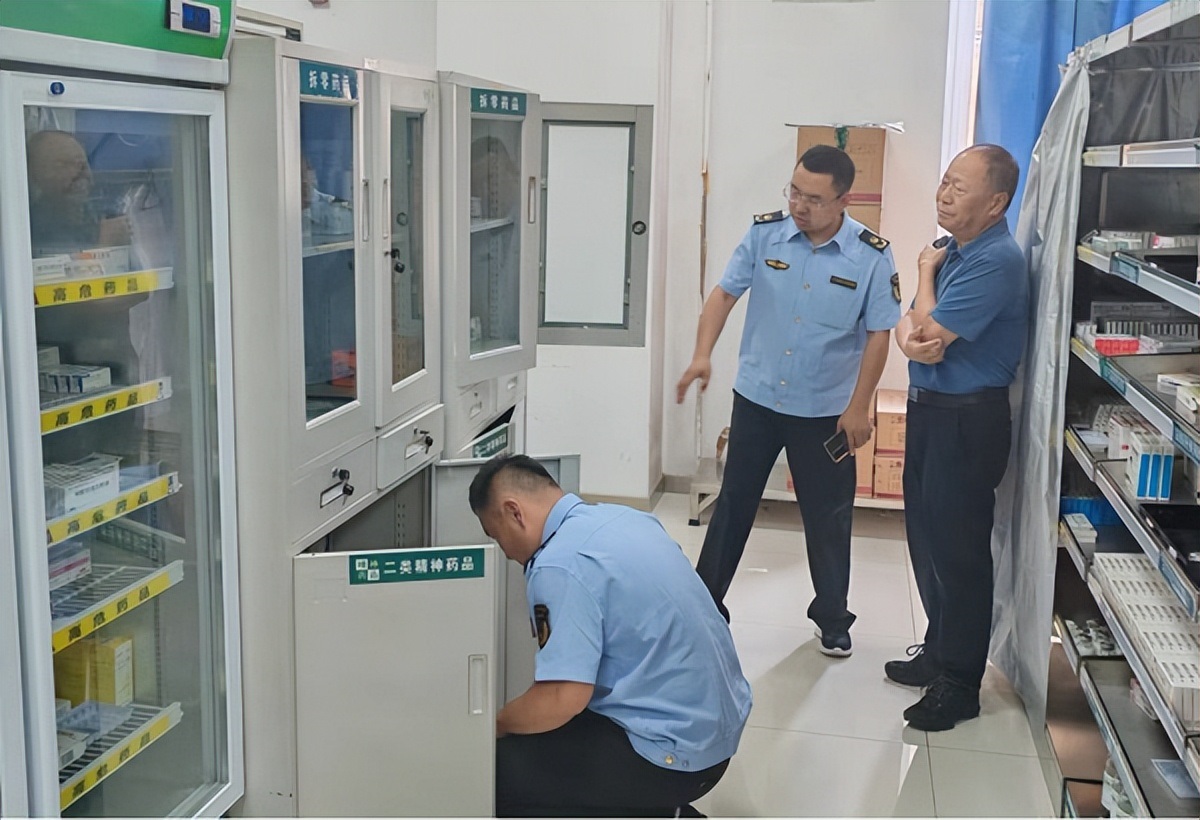 <b>延安市宝塔区市场监督管理局开展医疗机构麻醉药品和精神药品使用专项检</b>