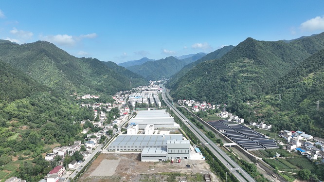 <b>商洛市柞水县重点项目建设奋力谱写高质量发展和现代化建设新篇章</b>