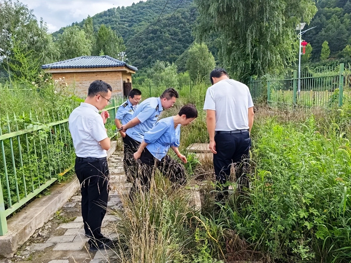 <b>延安市黄龙县扎实开展农村生活污水处理设施运行情况专项检查工作</b>