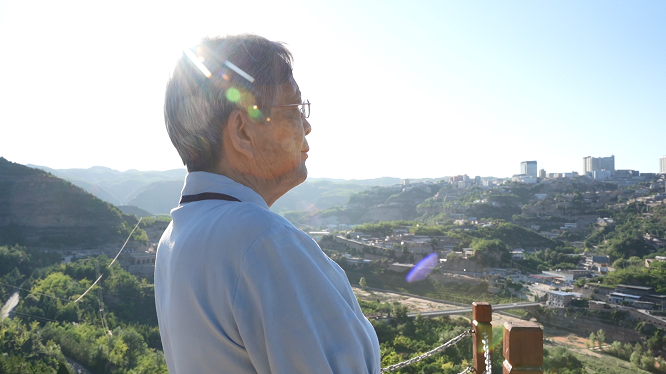<b>路生梅被授予“人民医护工作者”国家荣誉称号</b>