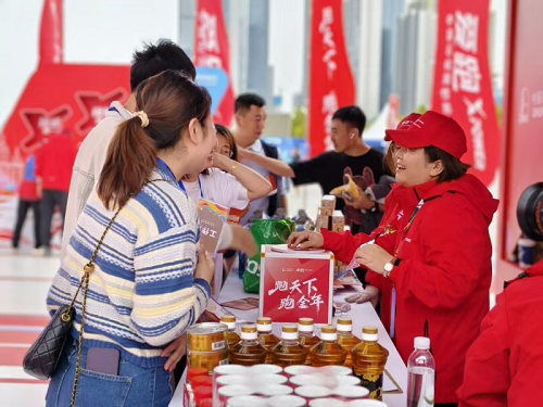 <b>“大马”即将燃动开跑，中国石化为您加油</b>