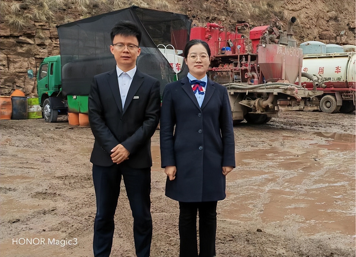 <b>工商银行延安吴起支行：党建引领促发展 普惠金融谱新篇</b>