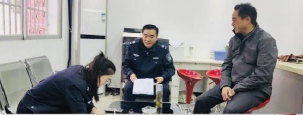 <b>商洛市商南县司法局十里坪司法所“三举措”做好平安建设工作     </b>