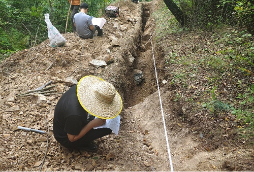 <b>矽卡岩型铜矿成规模发现！经济潜力超20亿，或成中型矿床  </b>