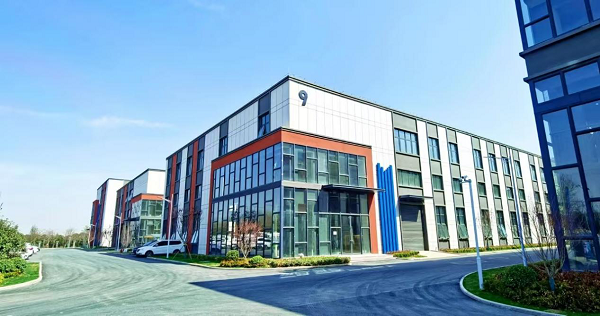 <b>西咸新区秦汉新城高精尖制造业项目二期厂房已建成投用</b>