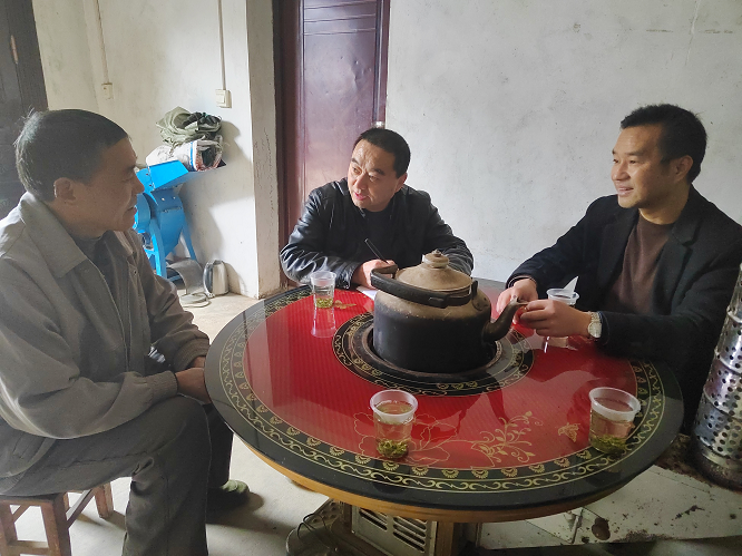 <b>汉中市宁强县退役军人事务局：上门走访当“四员” 送温暖解难题  </b>