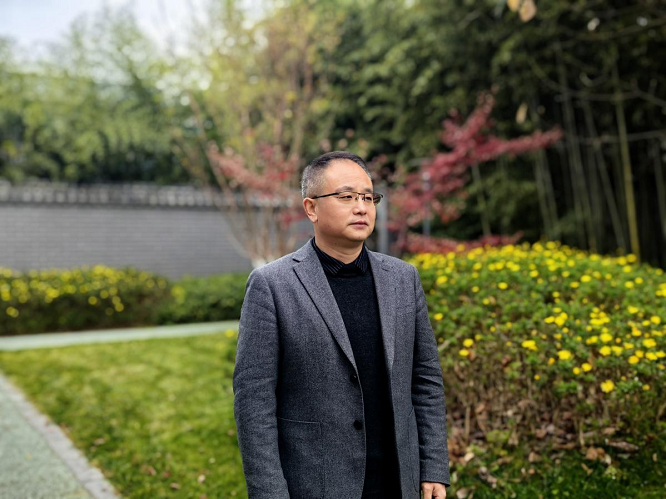 <b>汉中市水利局：加强水利建设，筑牢发展根基  </b>