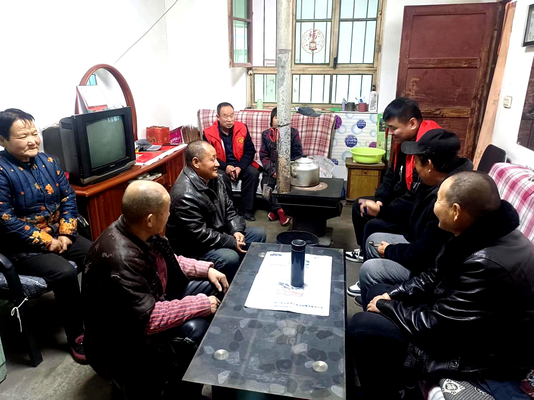 <b>铜川市宜君县：“暖冬行动”让群众更温暖</b>