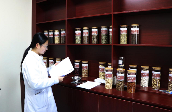 <b>铜川市印台区：中药“茶”饮  “喝”护健康</b>