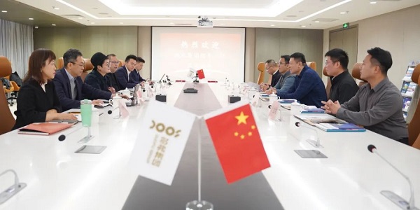 <b>陕西旅游集团延安公司与奥特莱斯（中国）合作签约仪式举行</b>