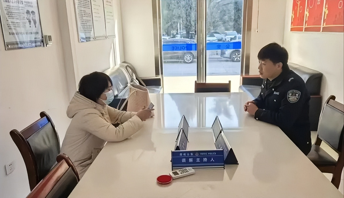 <b>西咸公安民警耐心化解妯娌“菠菜”纠纷</b>