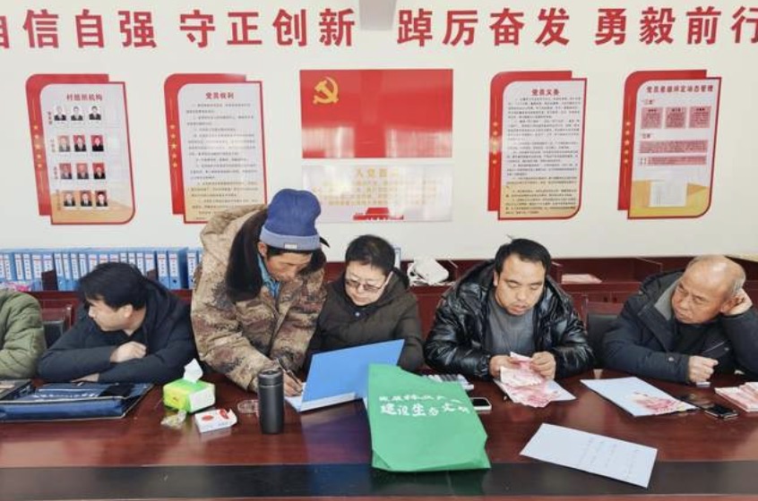 <b>榆林市林业产业开发中心联合爱心企业开展消费帮扶活动</b>