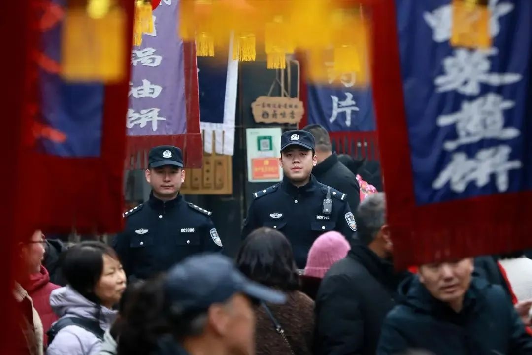 <b>累计投入警力18.5万余人次 春节期间陕西社会大局持续安全稳定</b>