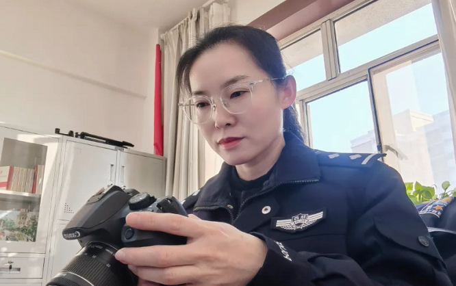 <b>巾帼“她”力量 | 榆林市靖边县公安局白晓茸—警营宣传路上的追光者</b>