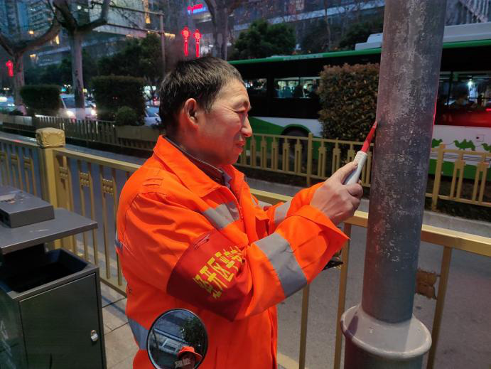<b>喜报！西安经开区刘启中家庭被评为“三秦最美家庭”</b>