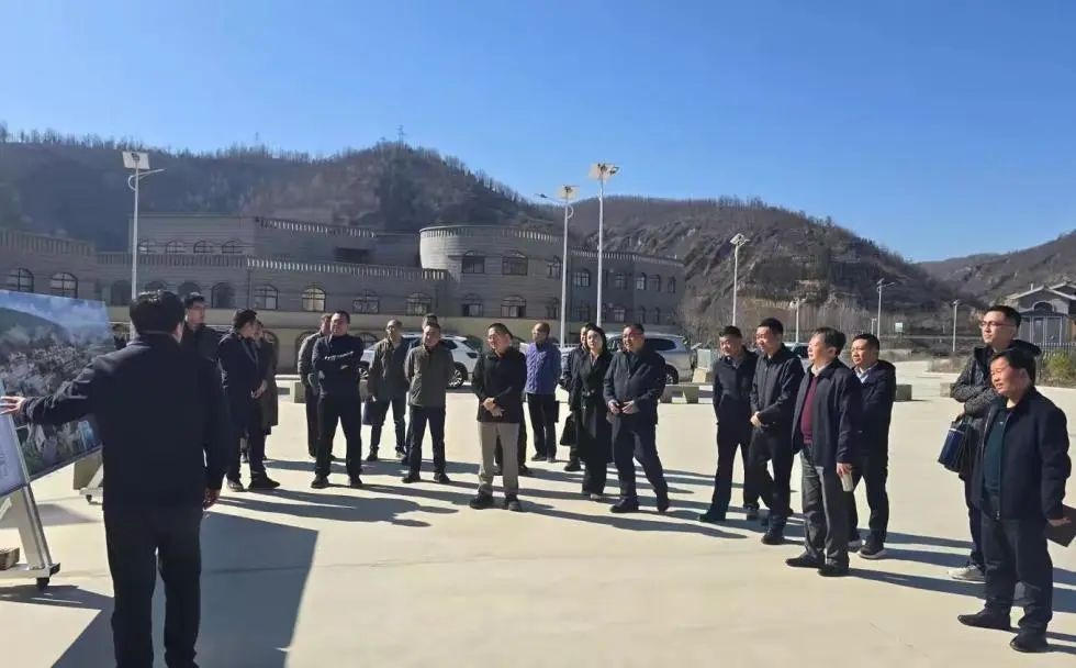 <b>延安市宝塔区甘谷驿镇召开古镇开发策划论证会</b>