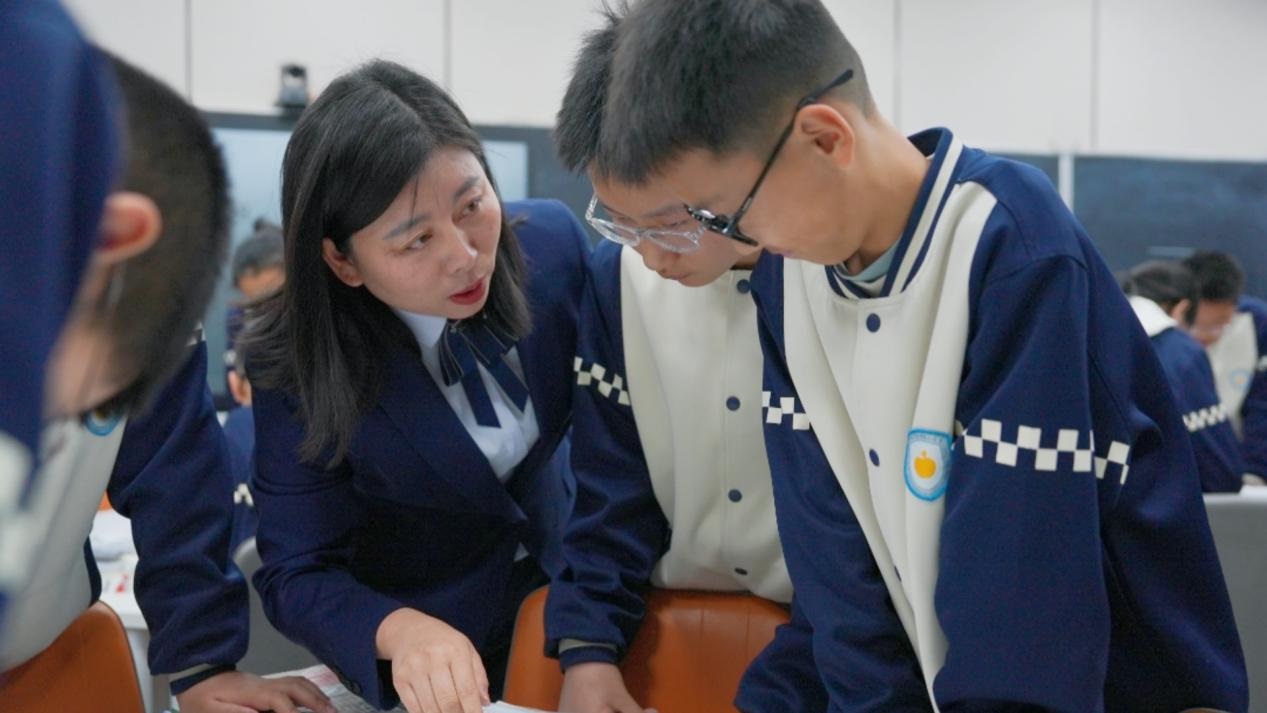 <b>聚焦“课堂深化变革”——西安市东城二校交流活动 共探新时代育人路径</b>