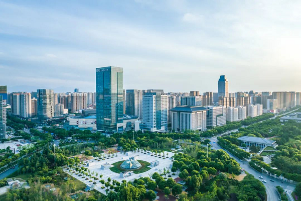 <b>专精特新＂加速跑＂！经开区精准服务助力企业腾飞</b>