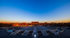 <b>4月1日起，北京故宫博物院、香山公园实行旺季开放时间与票价</b>