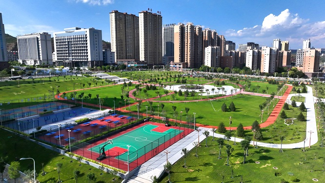 <b>榆林市府谷县：城市更新　生活更美  </b>