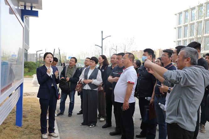<b>西部工控一行调研沣西新城西部云谷</b>