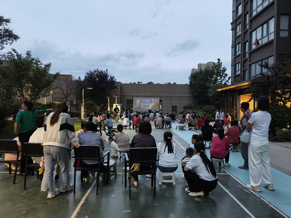 <b>宝鸡市渭滨区创新“映前十分钟”模式，打造家风建设新阵地</b>