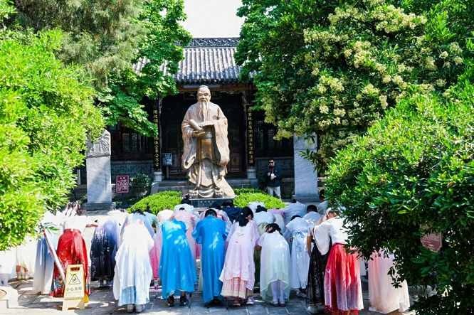 <b>“跟着古籍游陕西”（第一季）汉中专场文化研学活动圆满举行</b>