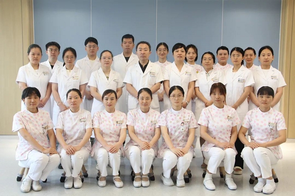 <b>咸阳彩虹医院小儿心血管科护理团队与刘楠护士长获省级荣誉</b>