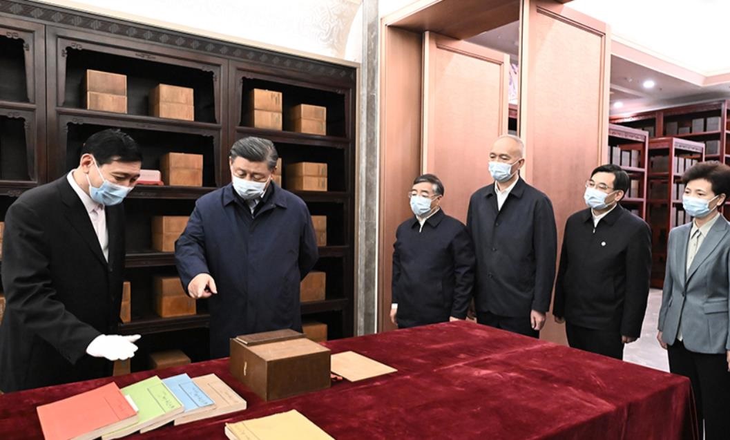 <b>近镜头·习近平的文化足迹 | “把世界上唯一没有中断的文明继续传承下去”</b>