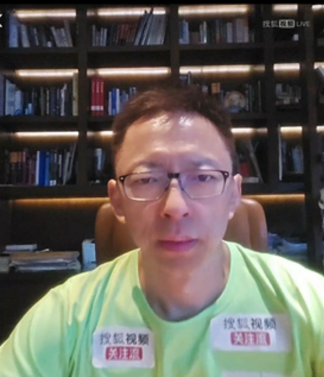 <b>特斯拉赔2.43亿美元？也门沉船事故缘何频发？来《张朝阳的英语课》看天下</b>