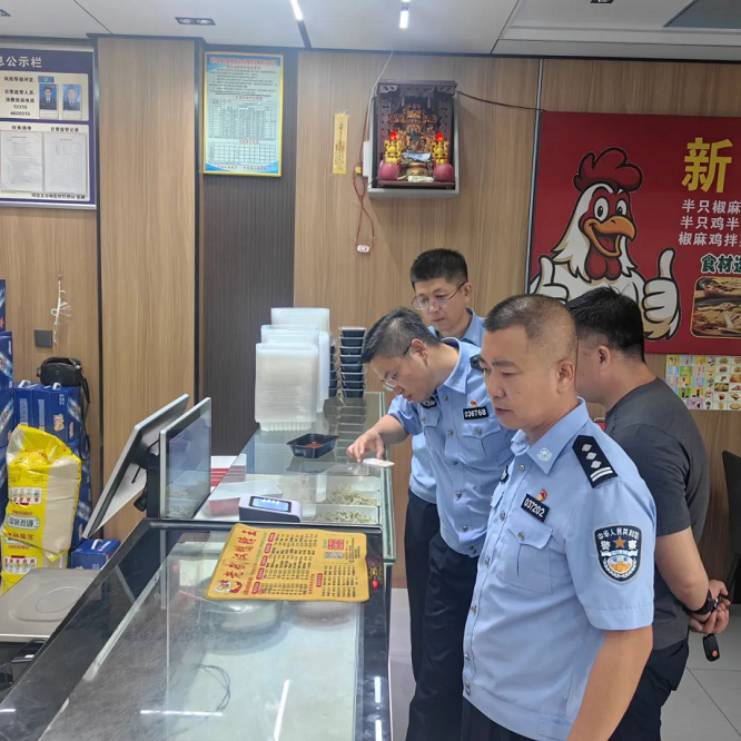 <b>榆林市靖边县公安局禁毒大队开展餐饮业非法添加罂粟壳专项检查   </b>