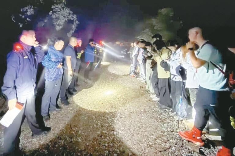 <b>发布诱导非法穿越秦岭视频，男子被查！</b>