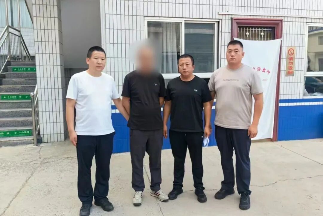 <b>榆林警方抓获7名网上在逃人员</b>