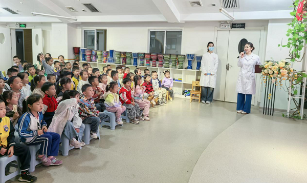 <b>咸阳彩虹医院口腔科开展系列活动守护市民口腔健康</b>