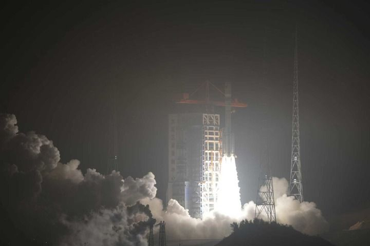 <b>山西太原卫星发射中心成功发射卫星互联网低轨11组卫星</b>