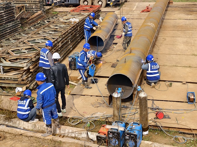 <b>榆林市府谷县府隩黄河大桥预计2026年底贯通  </b>