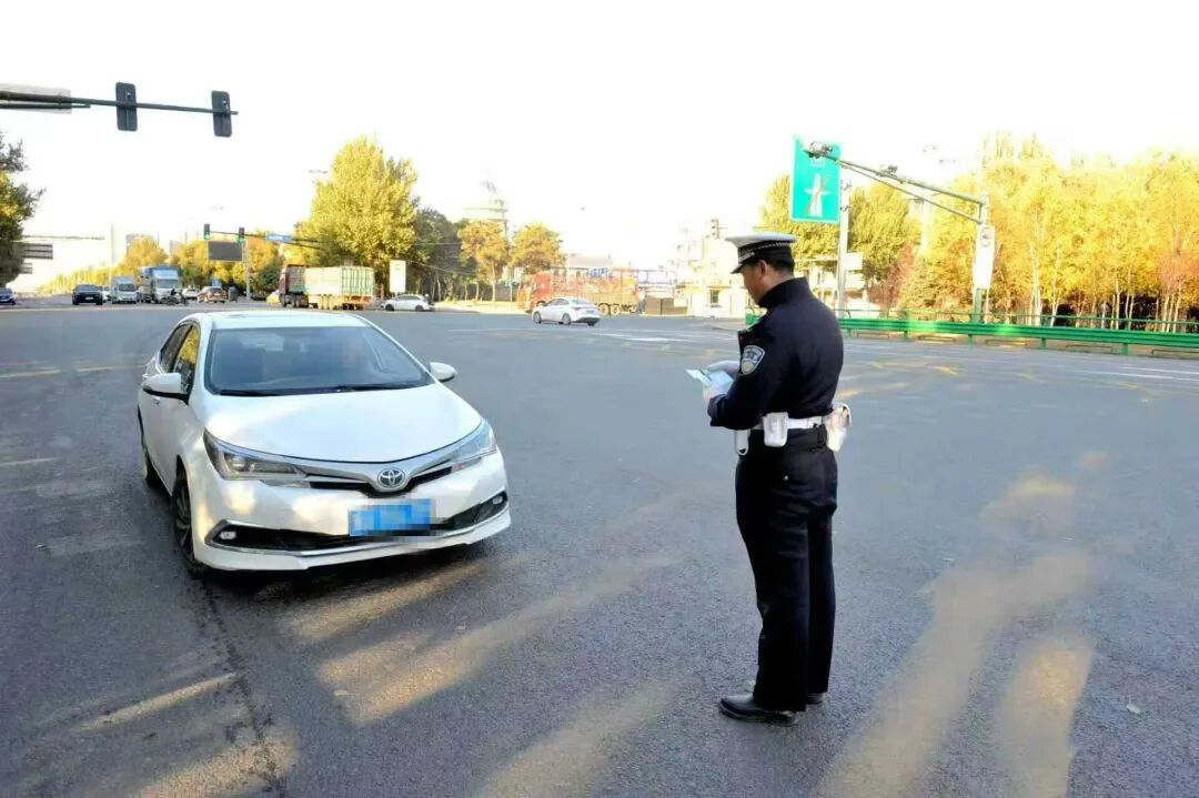 <b>哈尔滨公安严查违法鸣笛 守护文明出行环境</b>