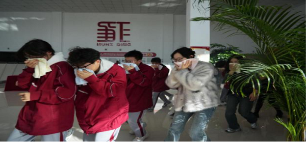 <b>经开区开展校外培训机构消防宣传月活动</b>