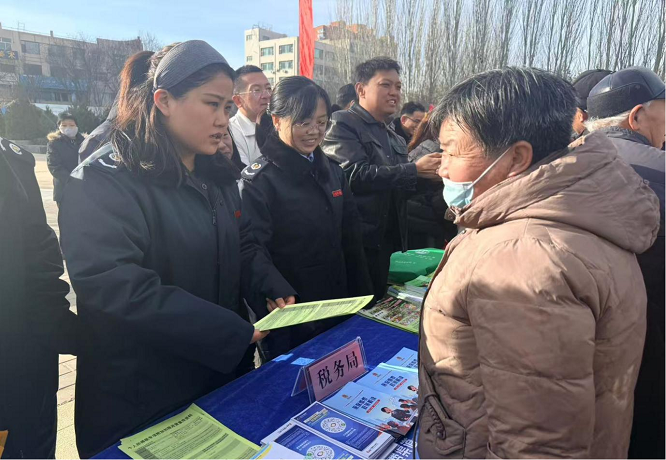 <b>国家税务总局靖边县税务局奏响法治宣传“三重奏”</b>