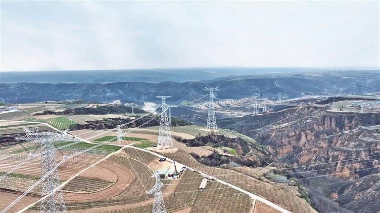 <b>“陕电入皖”工程陕西段全线贯通</b>