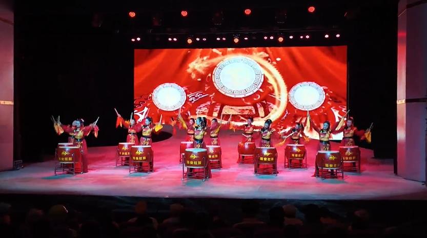 宝塔区桥沟街道联合延安开放大学、延安市文化馆举办庆元旦社区文艺汇演