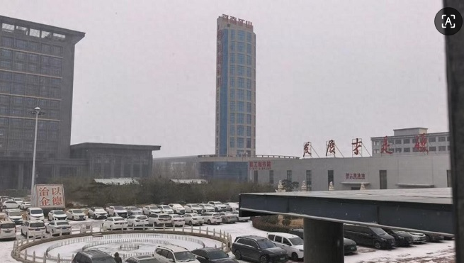 <b>雪天带薪休假，最爱发钱的河南矿山又上热搜！去年全年发了1.7亿  </b>