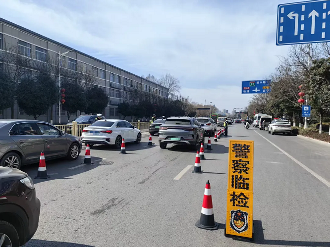 西安交警严查酒后驾驶，2月已查处433人