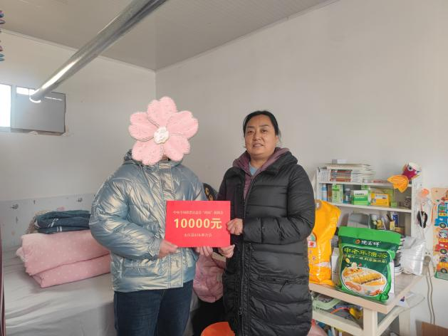 宝鸡市太白县妇联：情系“两癌”妇女  走访传递温情  