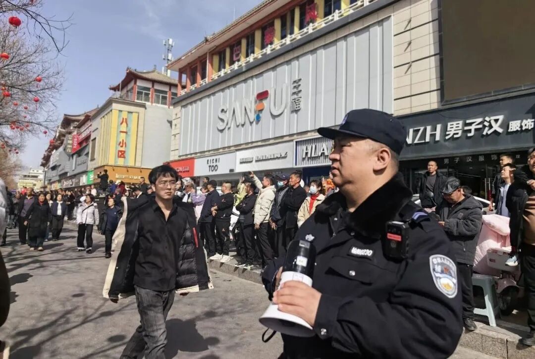 <b>守护，是最深情的“平安符”</b>