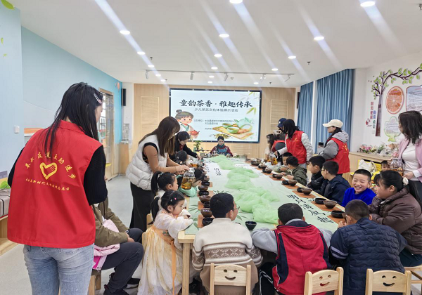 <b>宝鸡市太白县举办少儿茶艺文化体验展示活动</b>