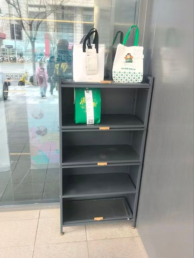 <b>整治“幽灵外卖”，新规要求外卖增设“无堂食”专项标识</b>