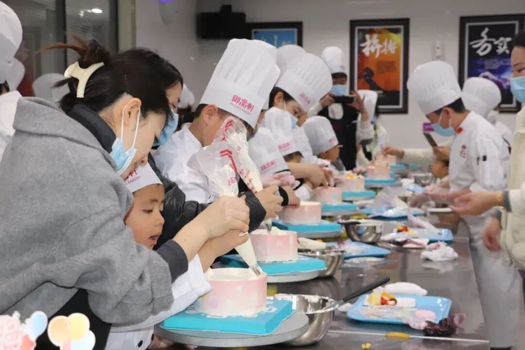 西安经开区“魔法城堡”邀您共赴甜蜜盛宴！