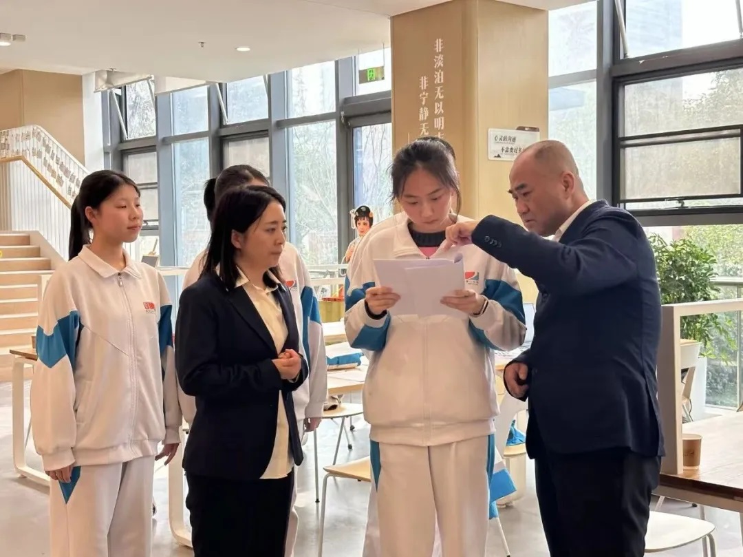 青春建言被倾听！多项学生调研成果纳入全国政协委员提案